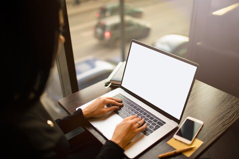 https://image.jobtrees.com/roles/Copy+Editor.jpg