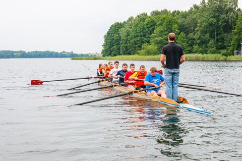 lead instructor