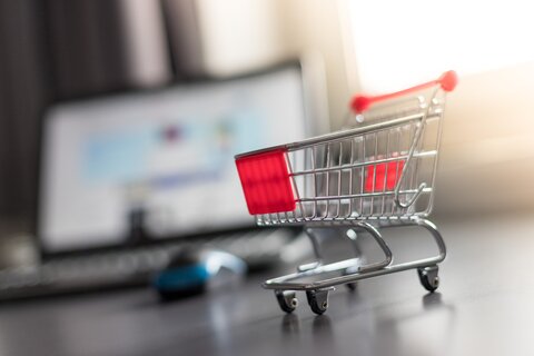 retail management intern